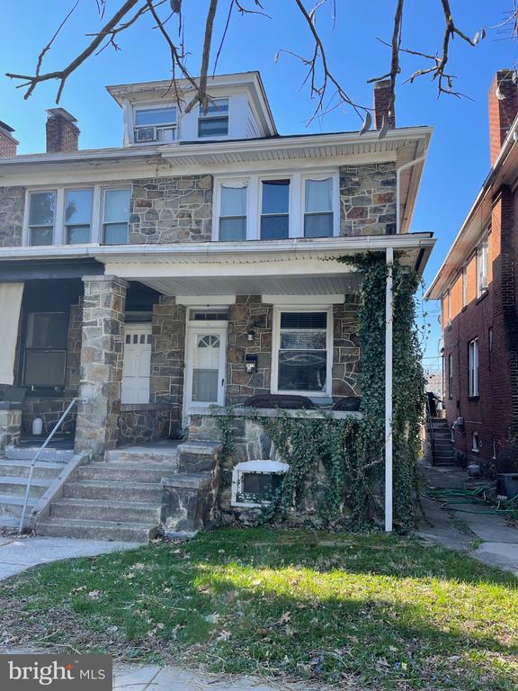 3029 DERRY STREET