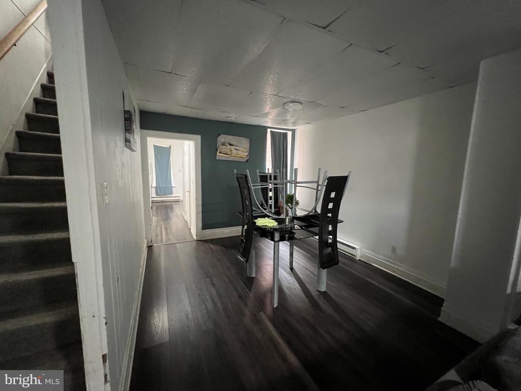 2417 REEL STREET