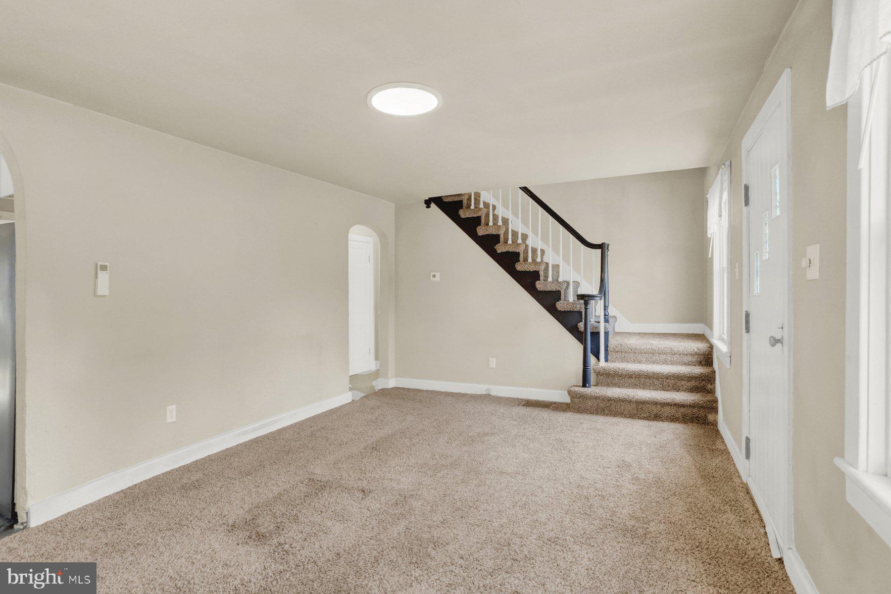 11147 S South Mountain Road