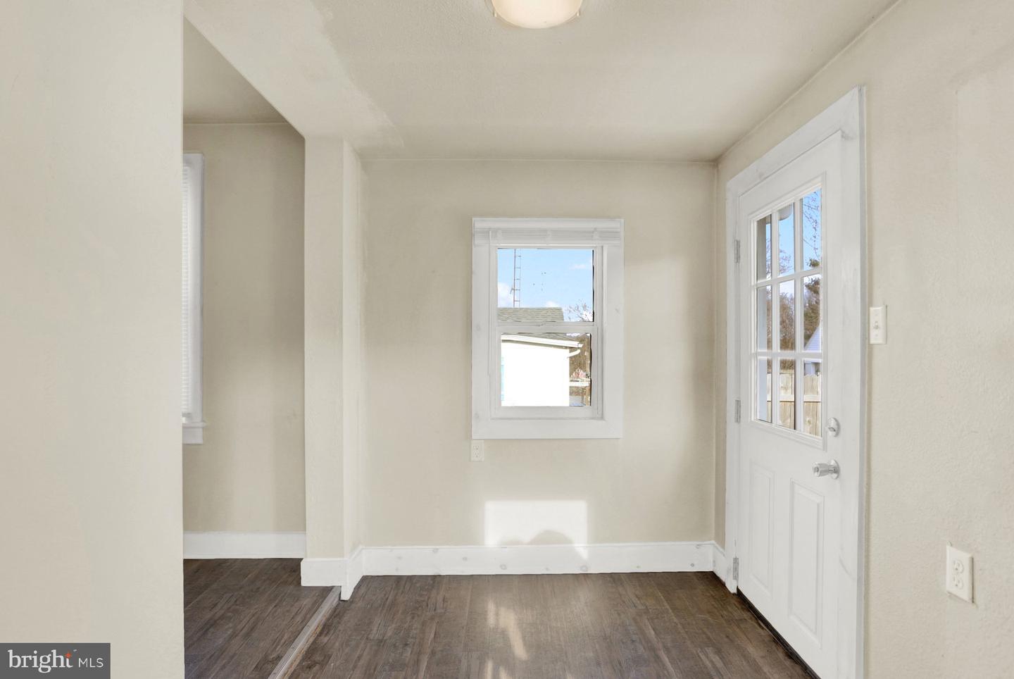 11147 S South Mountain Road