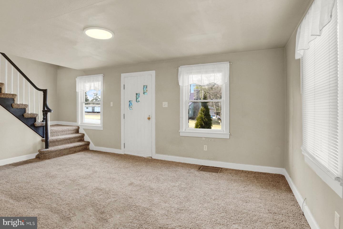 11147 S South Mountain Road