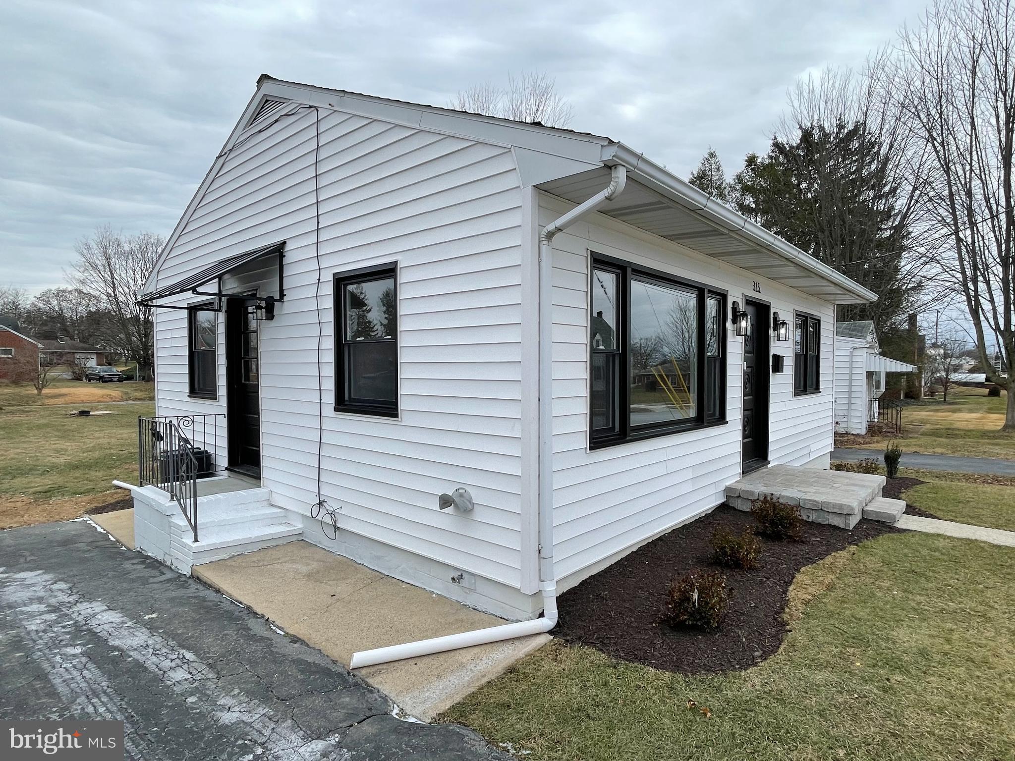 315 N FRANKLIN STREET