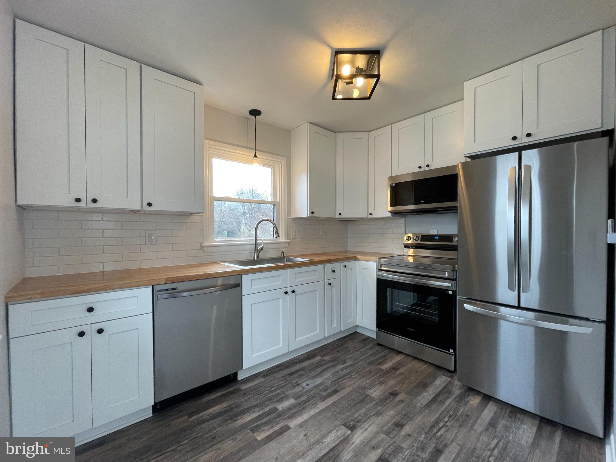 315 N FRANKLIN STREET