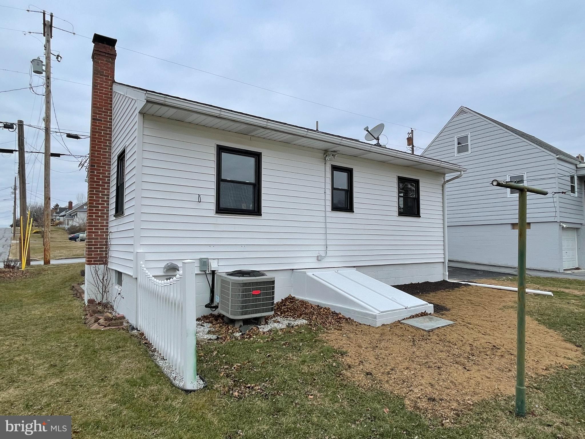 315 N FRANKLIN STREET