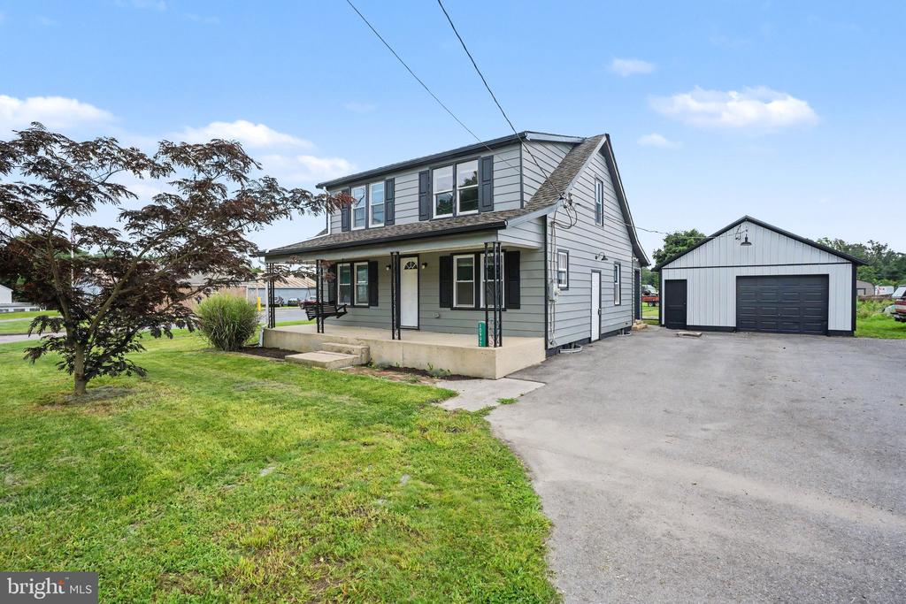 10992 ROXBURY ROAD