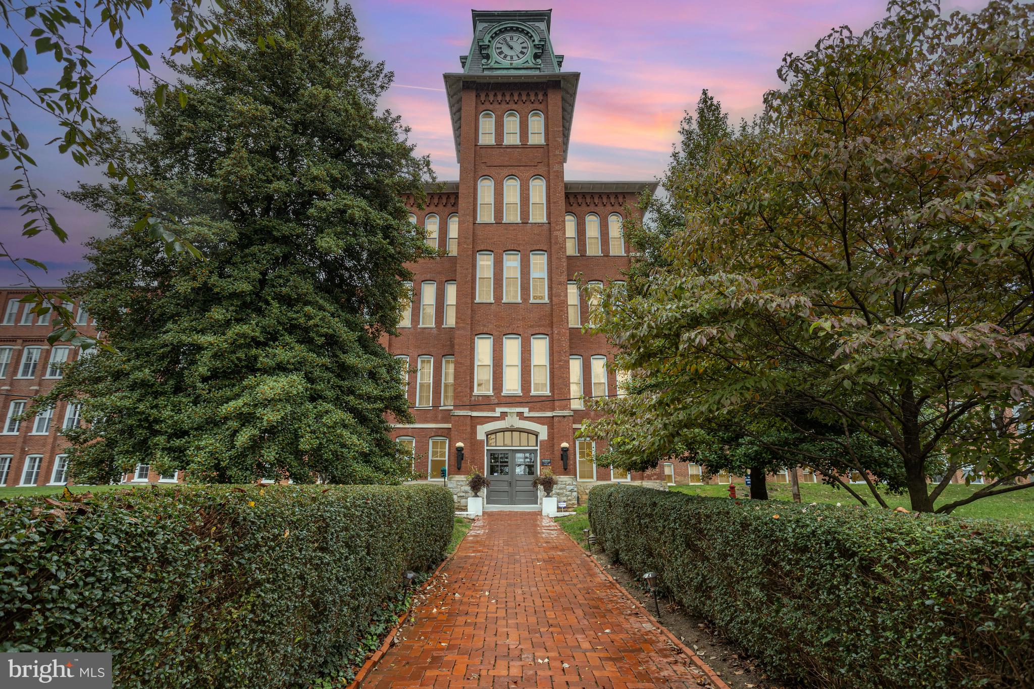 917 COLUMBIA AVENUE 217