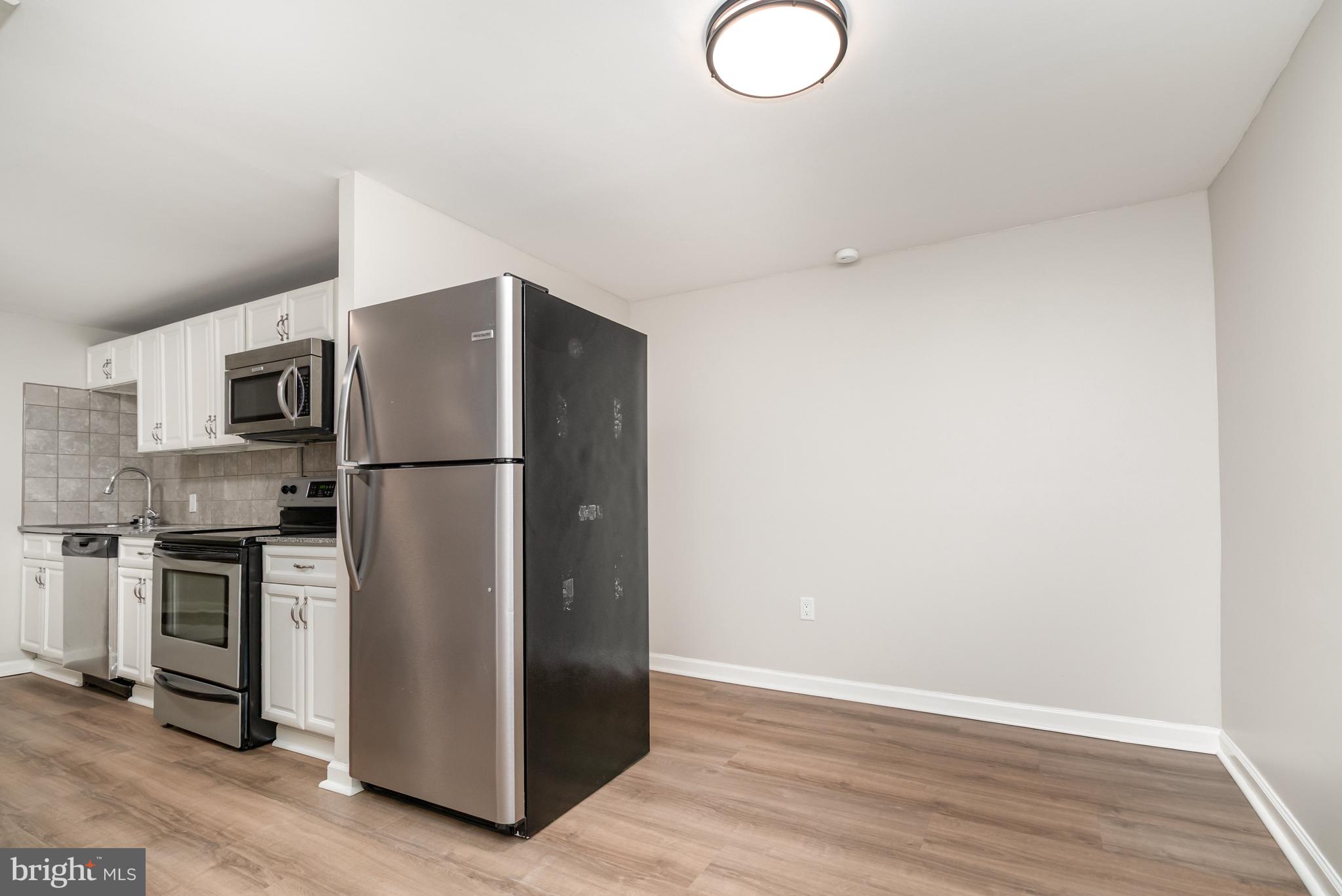 917 COLUMBIA AVENUE 217