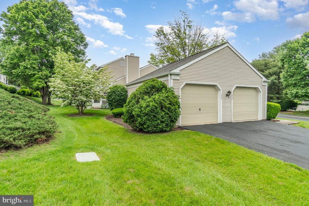 1201 Cambridge Ct