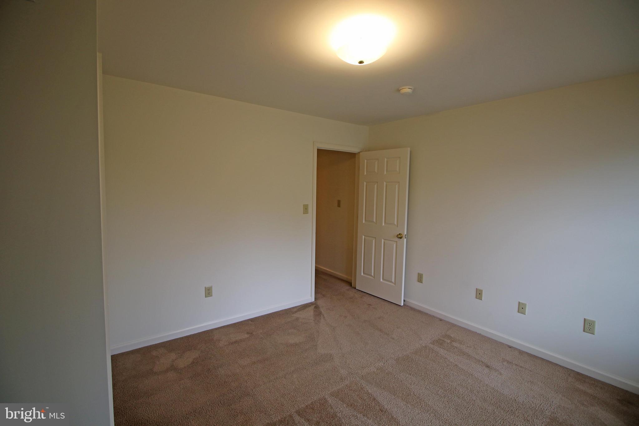 63 N. CHERRY STR.