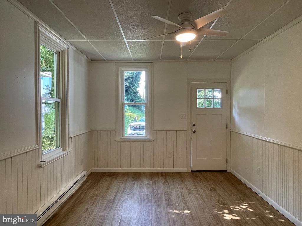 301 N MARKET STREET