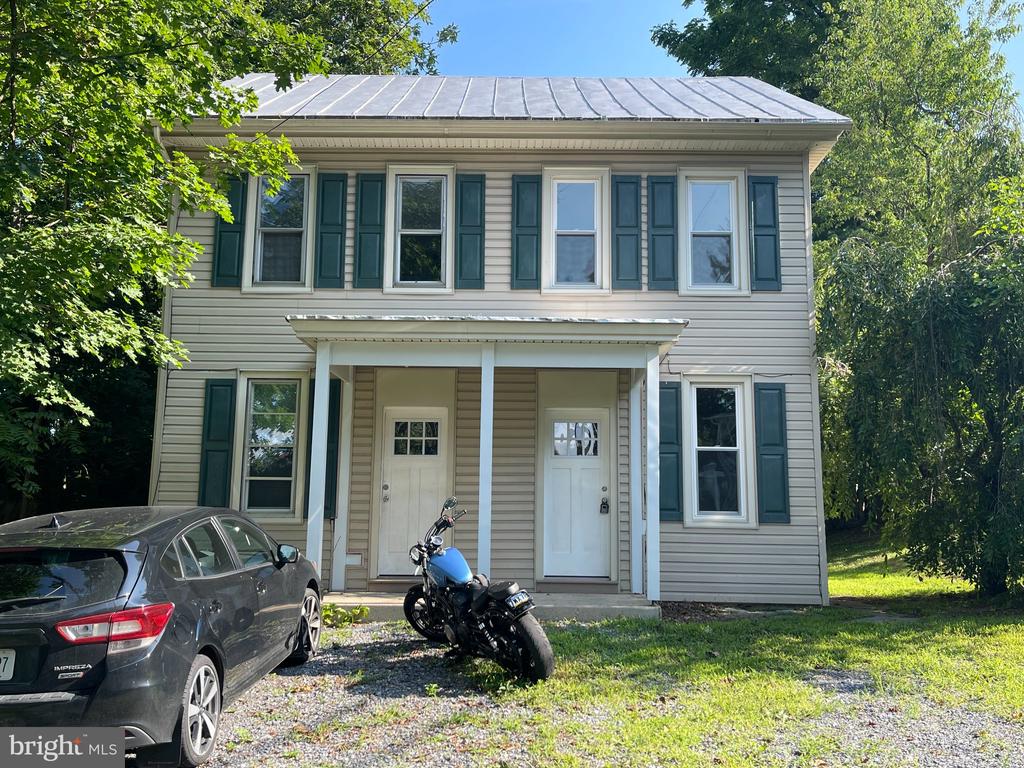 301 N MARKET STREET