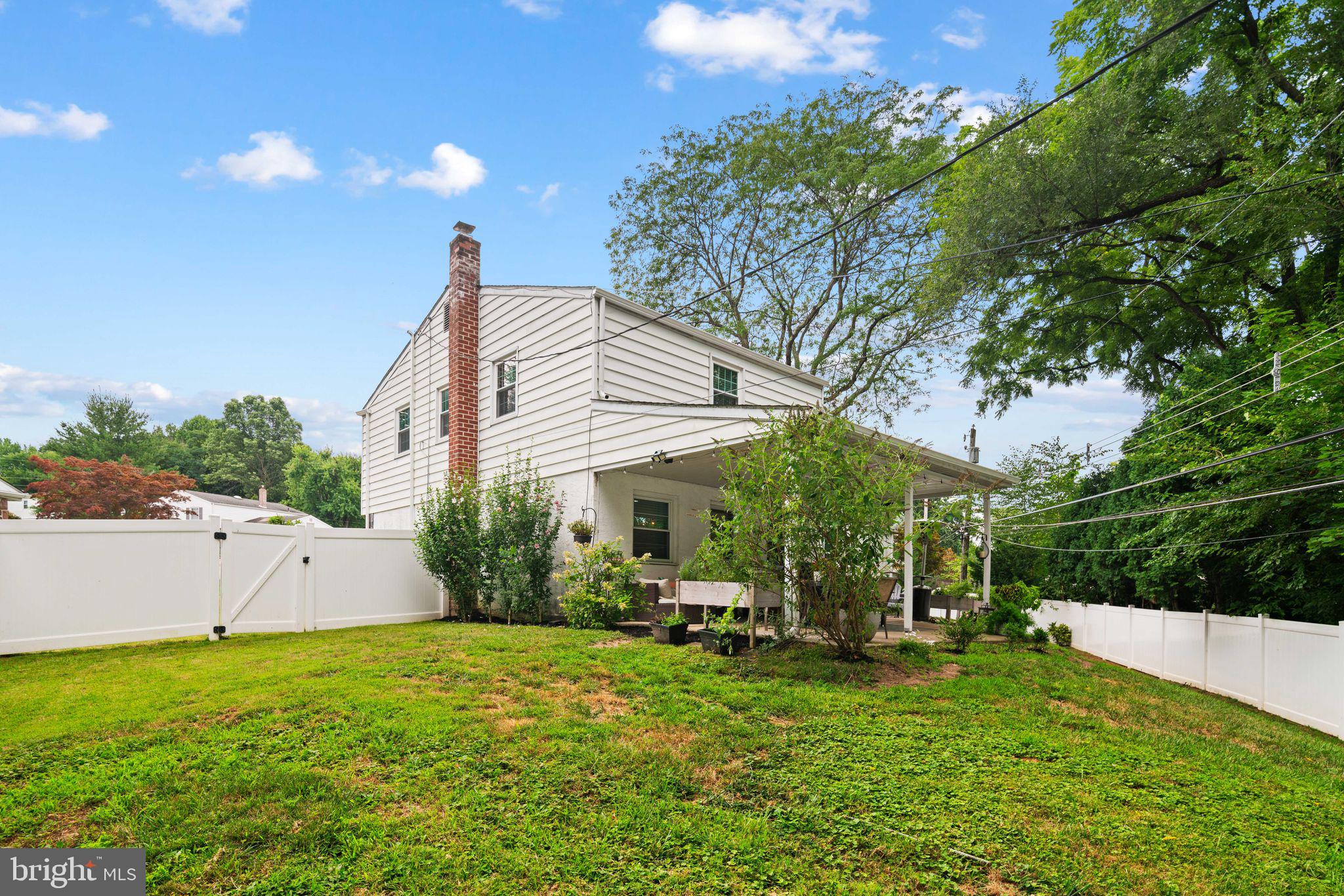 4 Balsam Pl