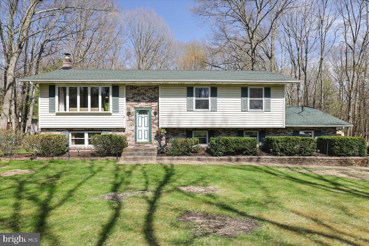 520 EXECUTIVE DR