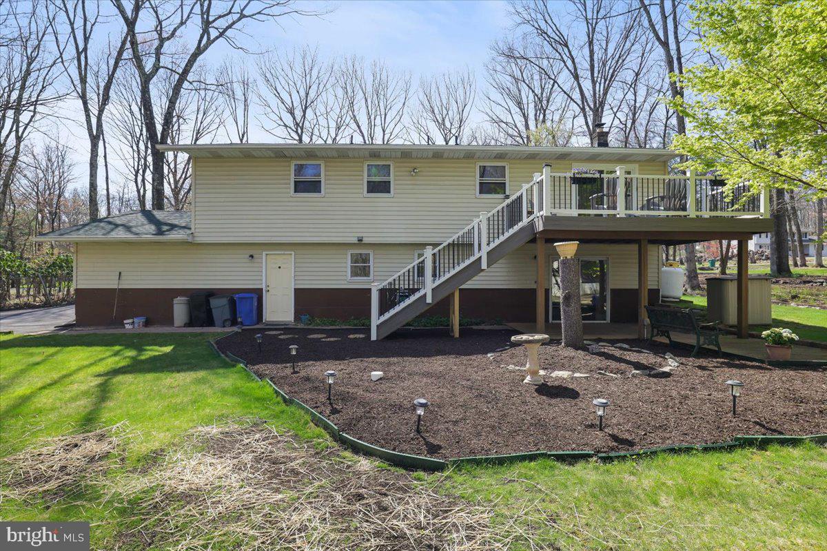 520 EXECUTIVE DR