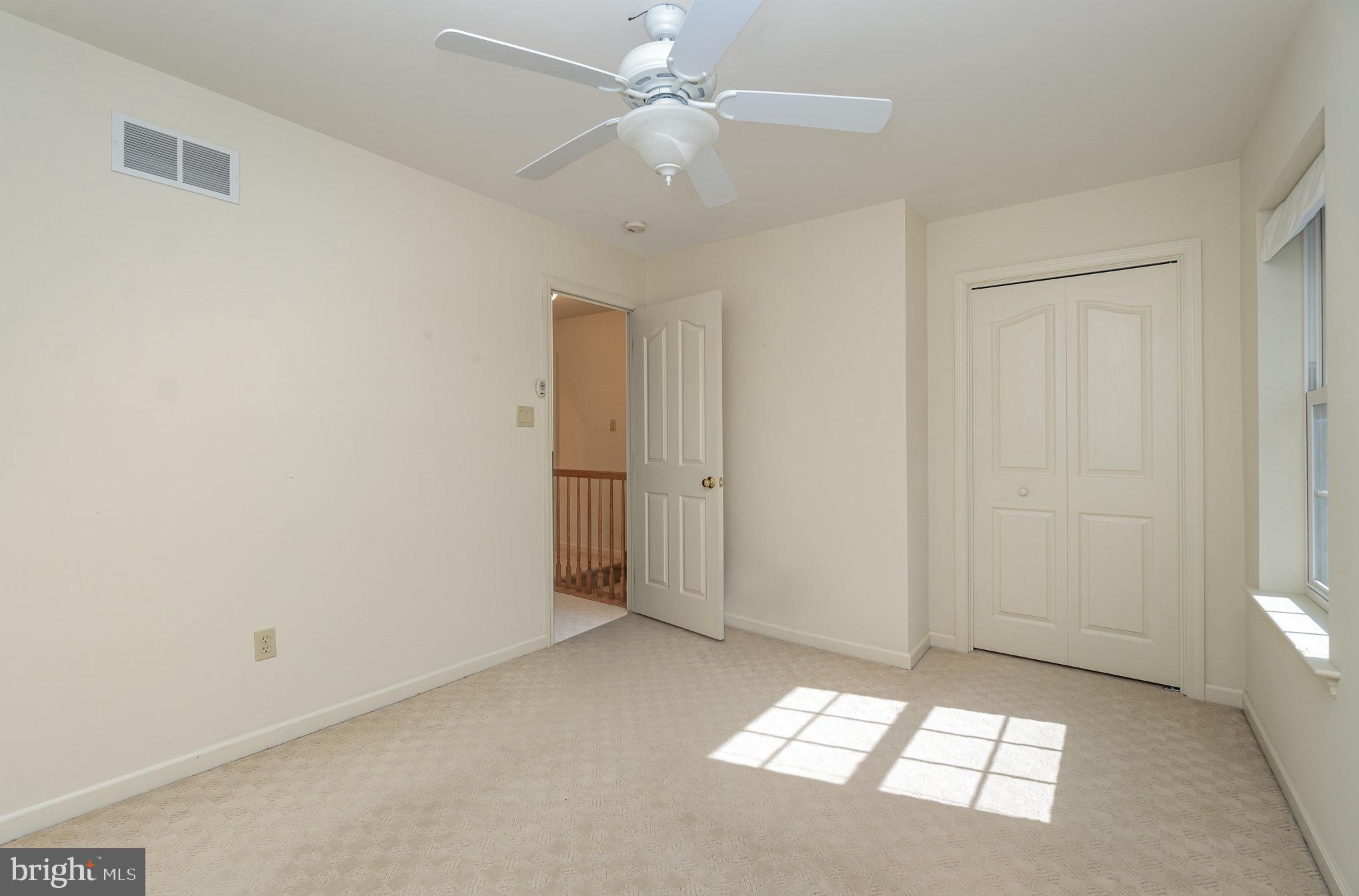 271 Ridge Rd