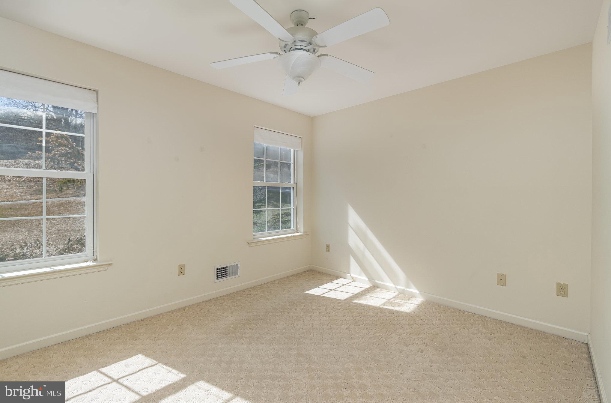 271 Ridge Rd
