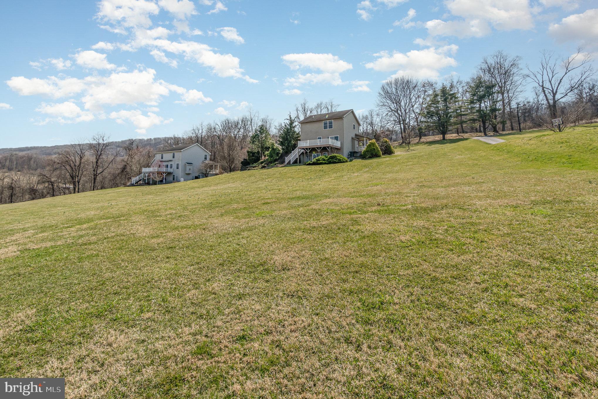 271 Ridge Rd