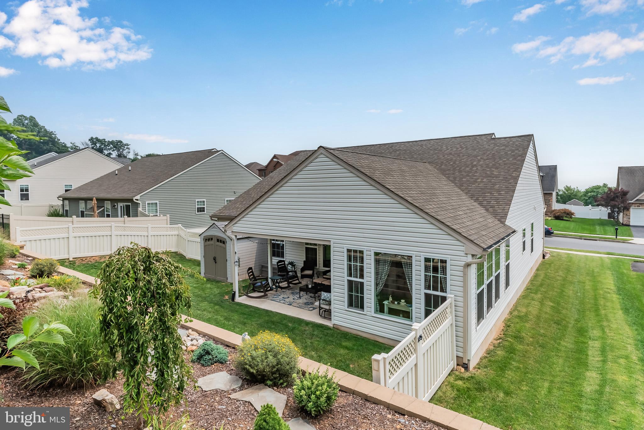 414 Chestnut Way