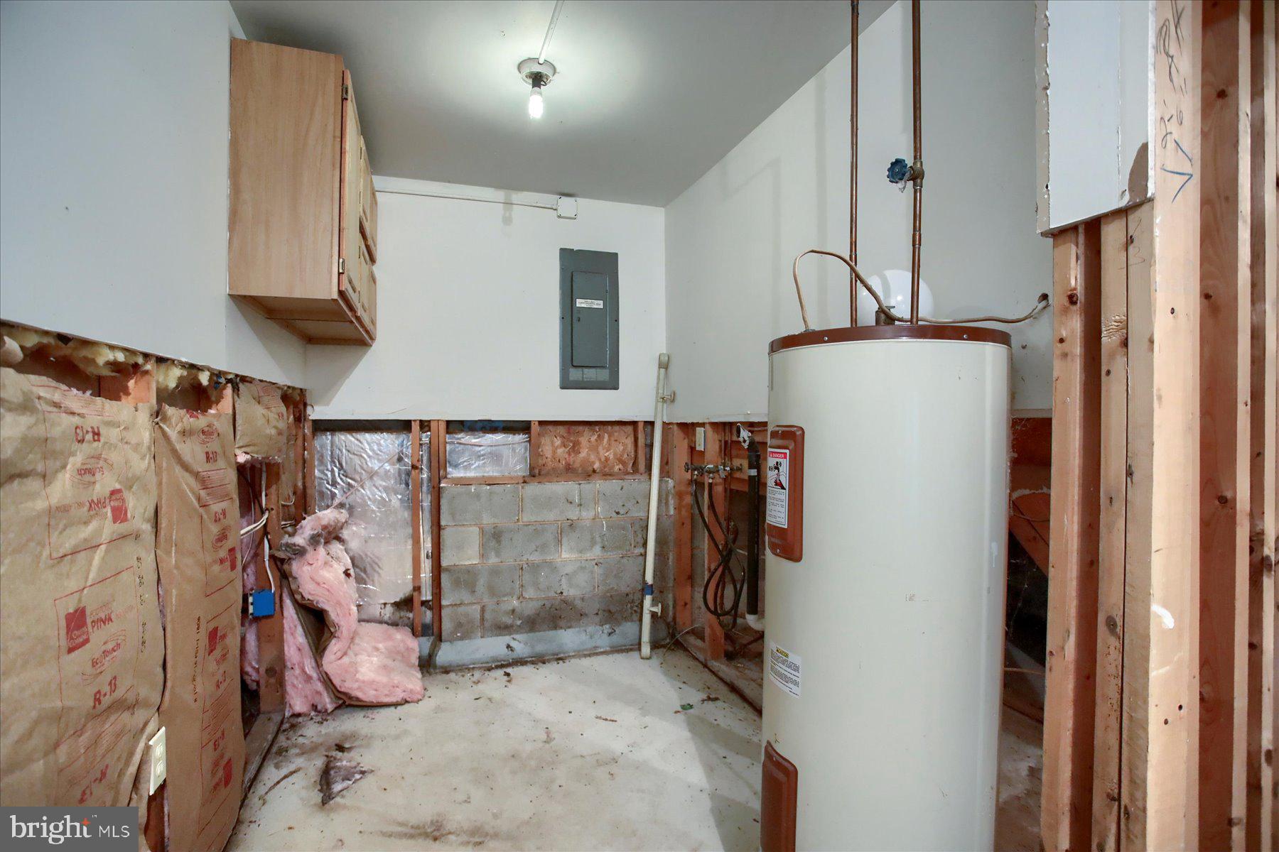 350 Juniper Dr