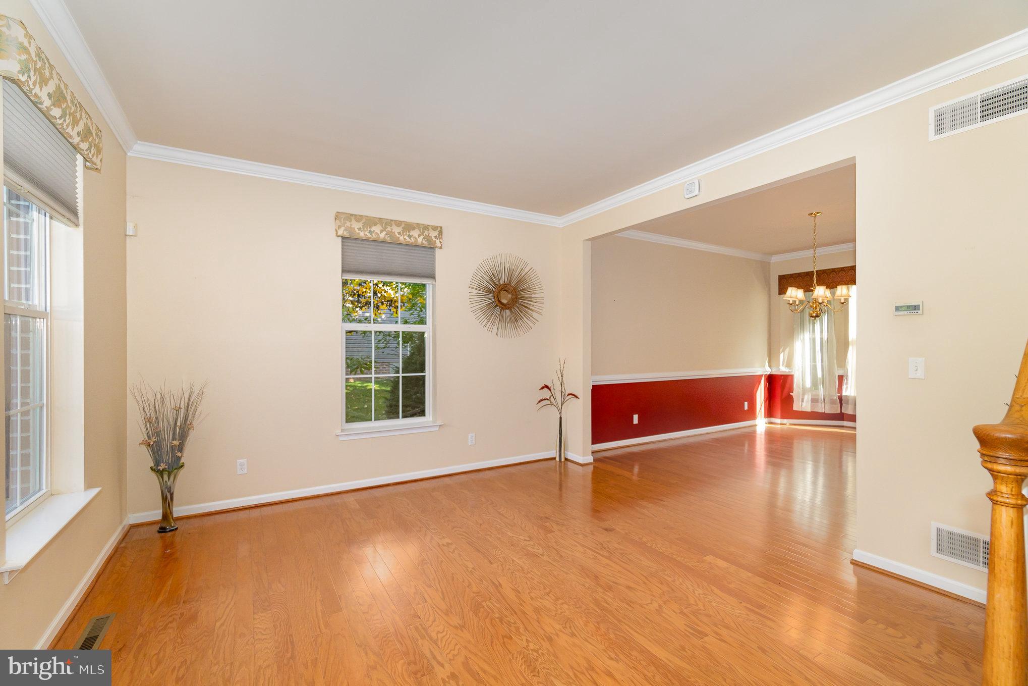 1273 Laurel Oak Ln