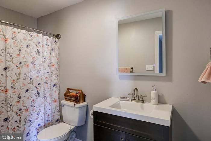 42 Persian Lilac Dr