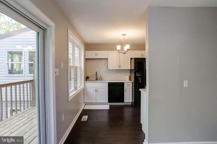 42 Persian Lilac Dr