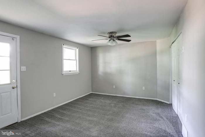 42 Persian Lilac Dr