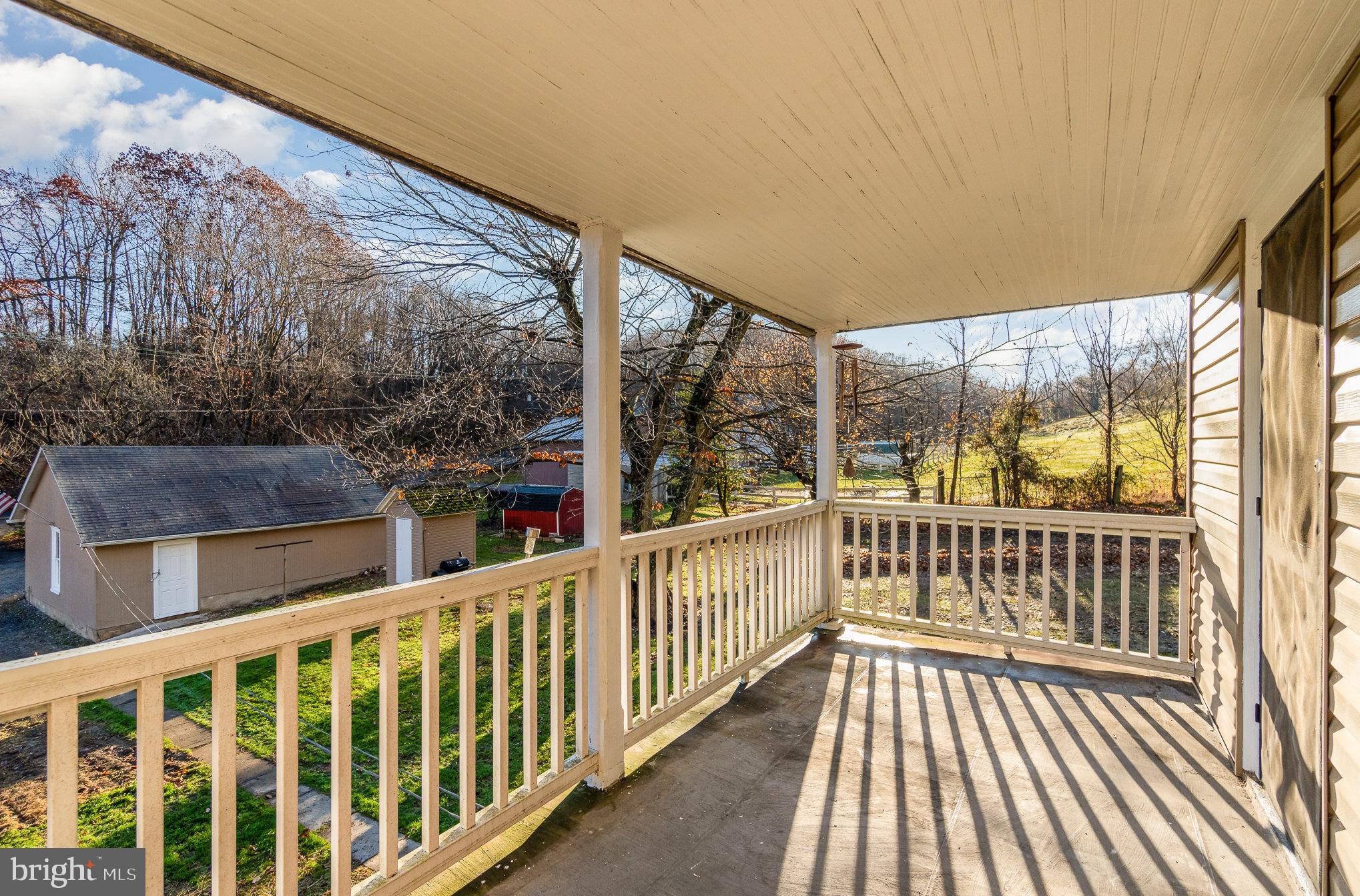 117 E Main St