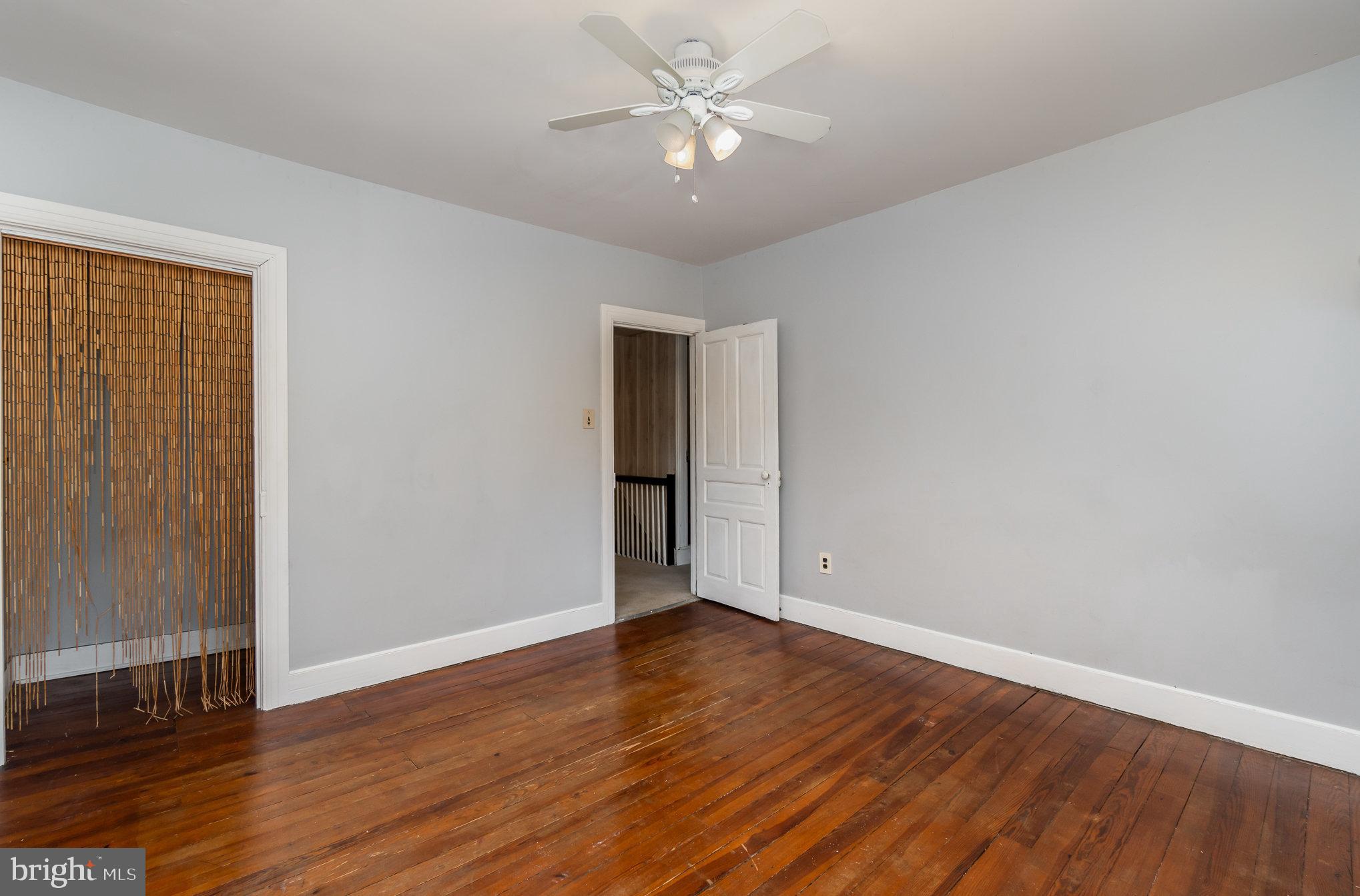 117 E Main St