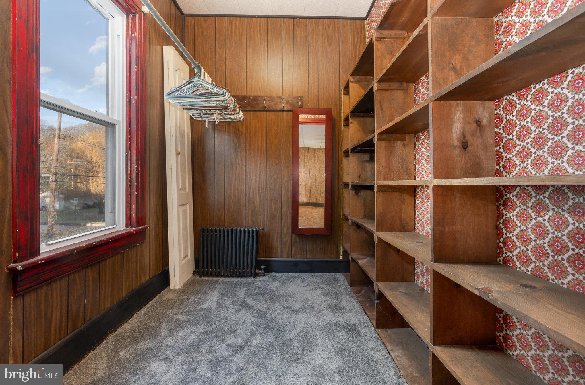117 E Main St