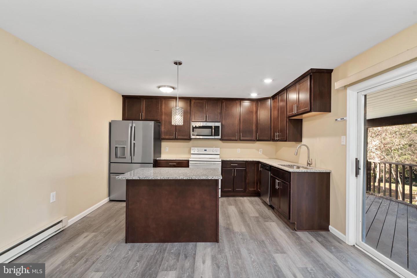 51 White Dogwood Dr