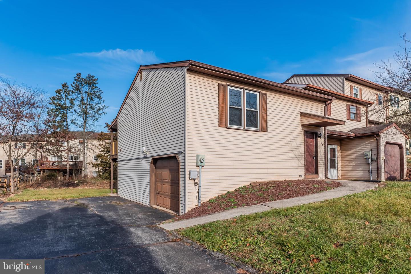 51 White Dogwood Dr