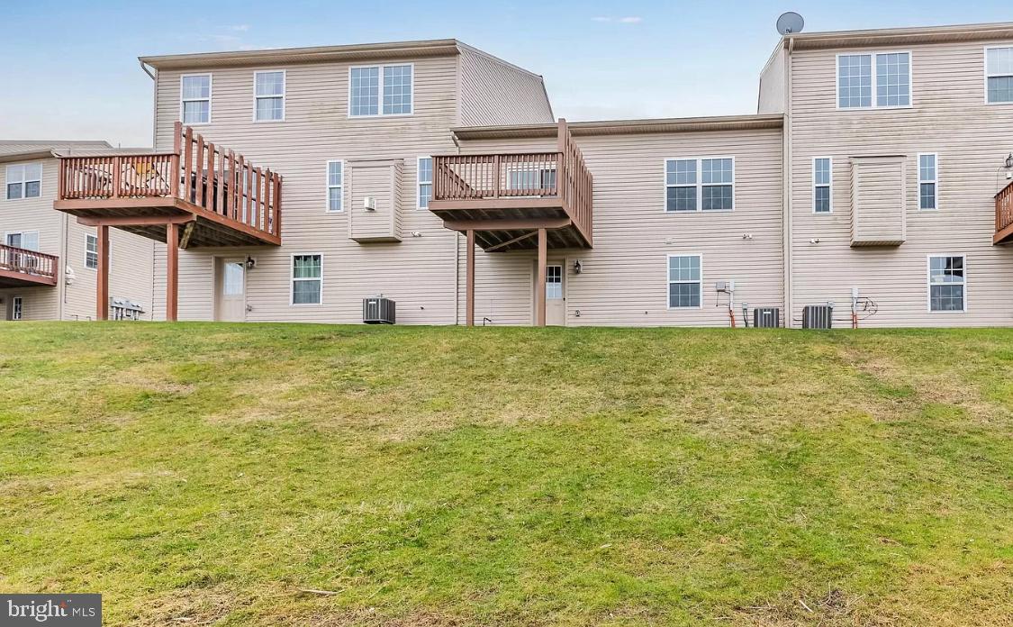 335 Weatherstone Dr