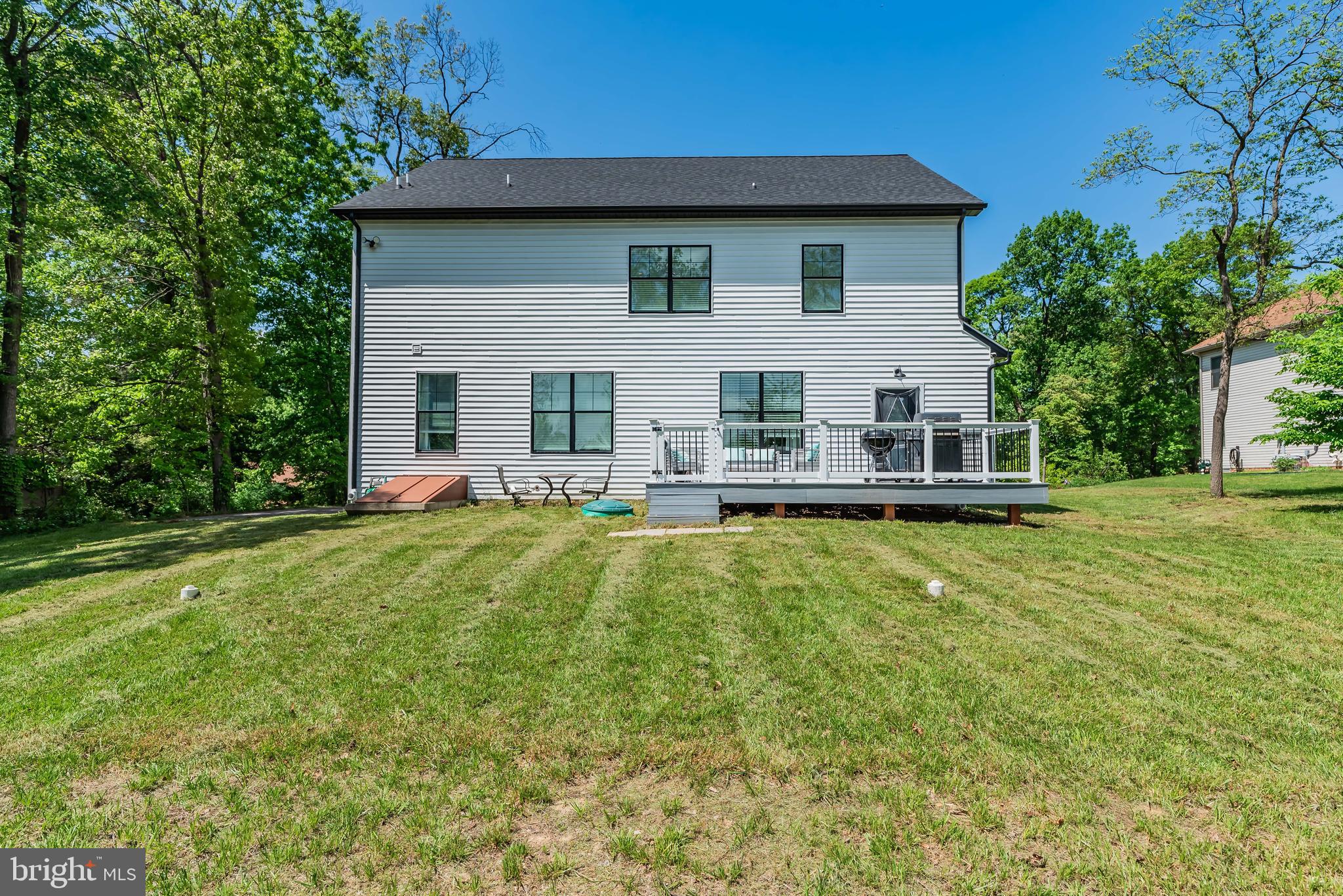 3688 Crossfield Ln