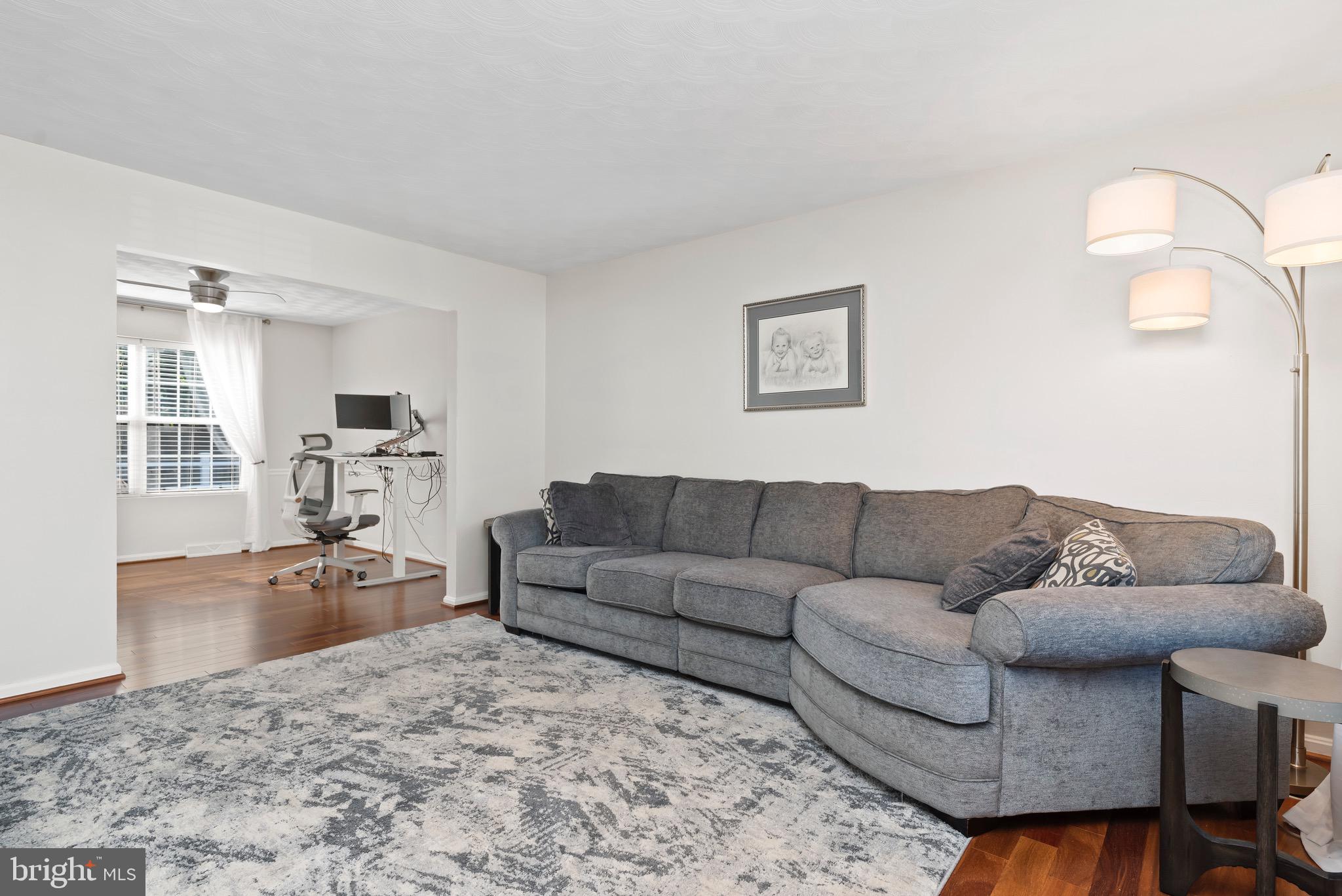 6 Violet Dr