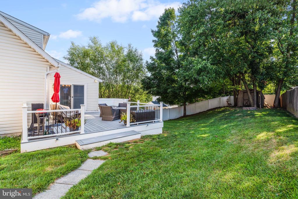 6 Violet Dr