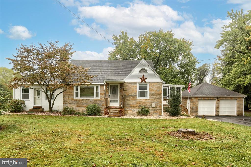 428 Valley Rd