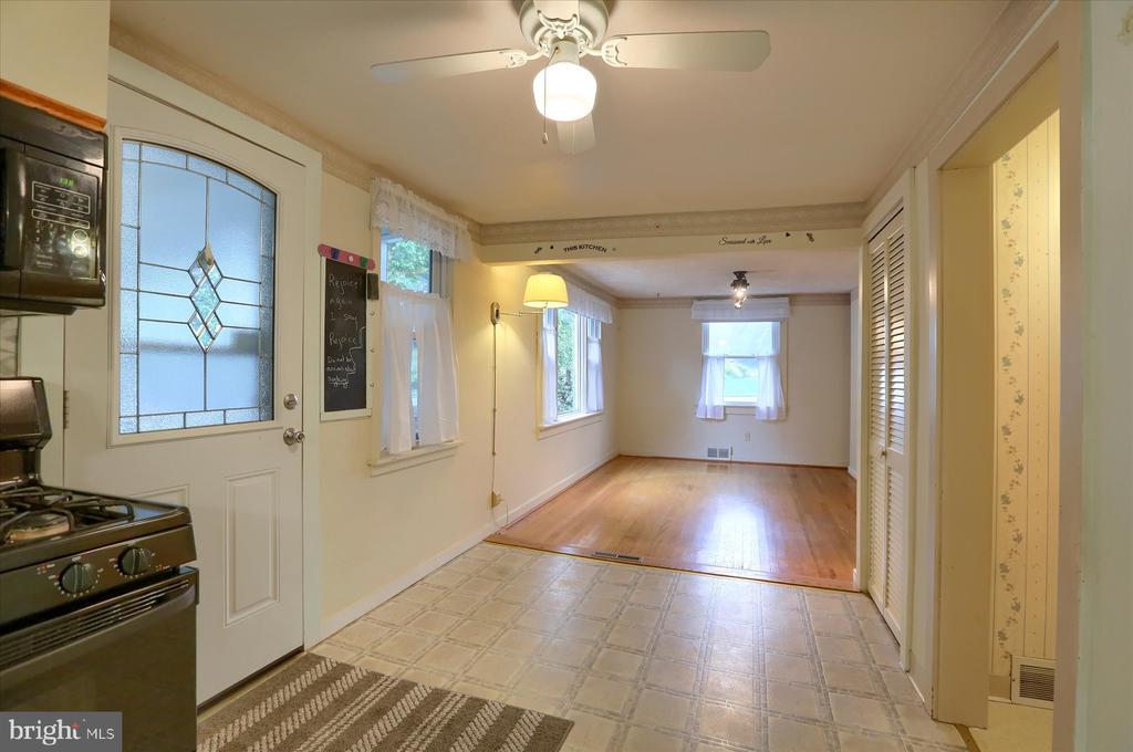 428 Valley Rd