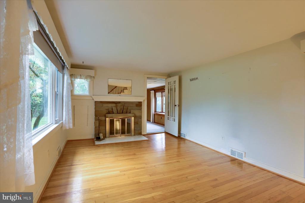 428 Valley Rd