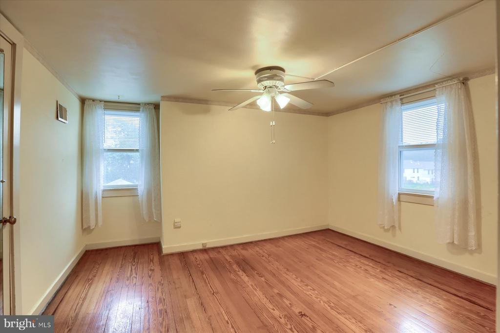 428 Valley Rd