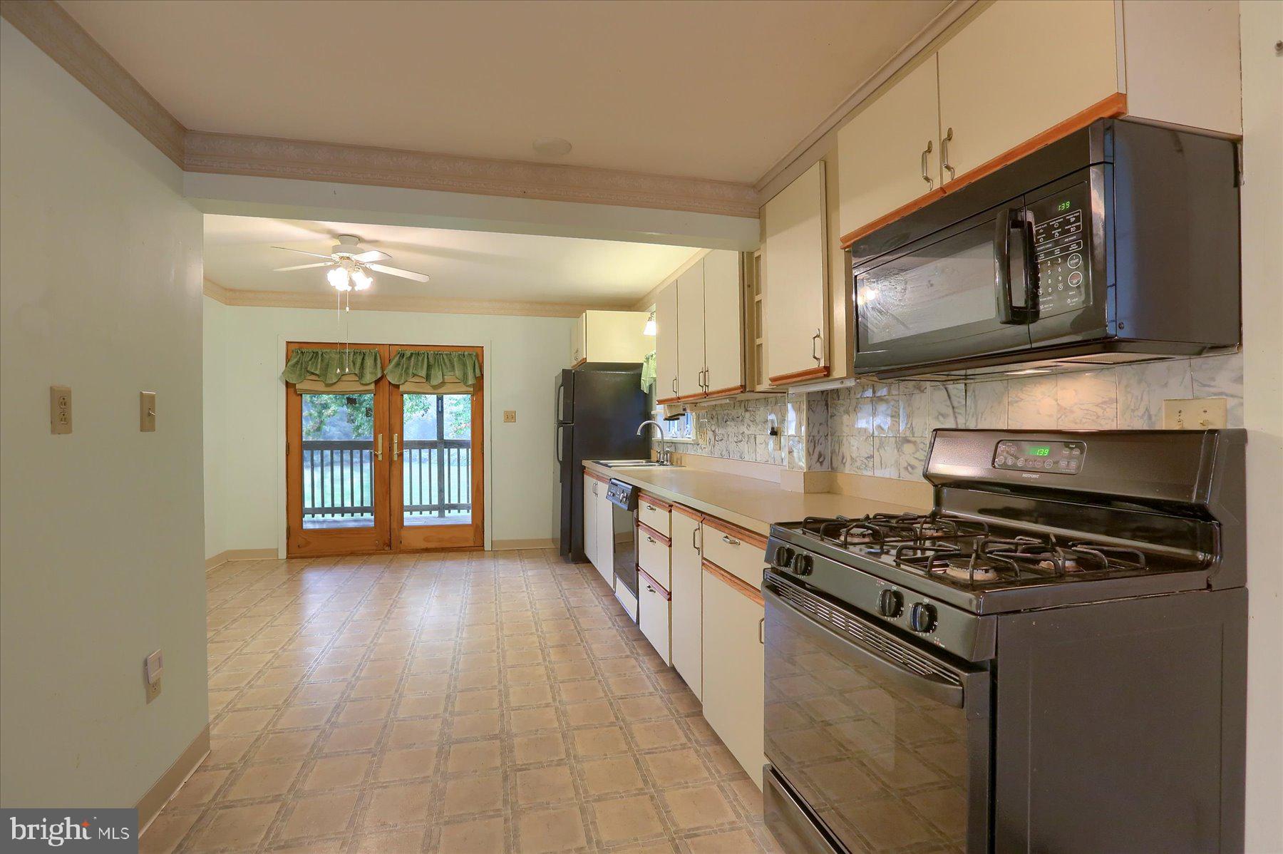 428 Valley Rd