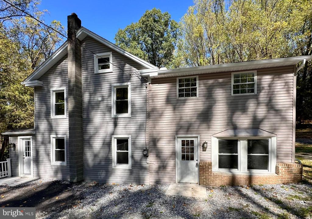 1580 Pines Rd