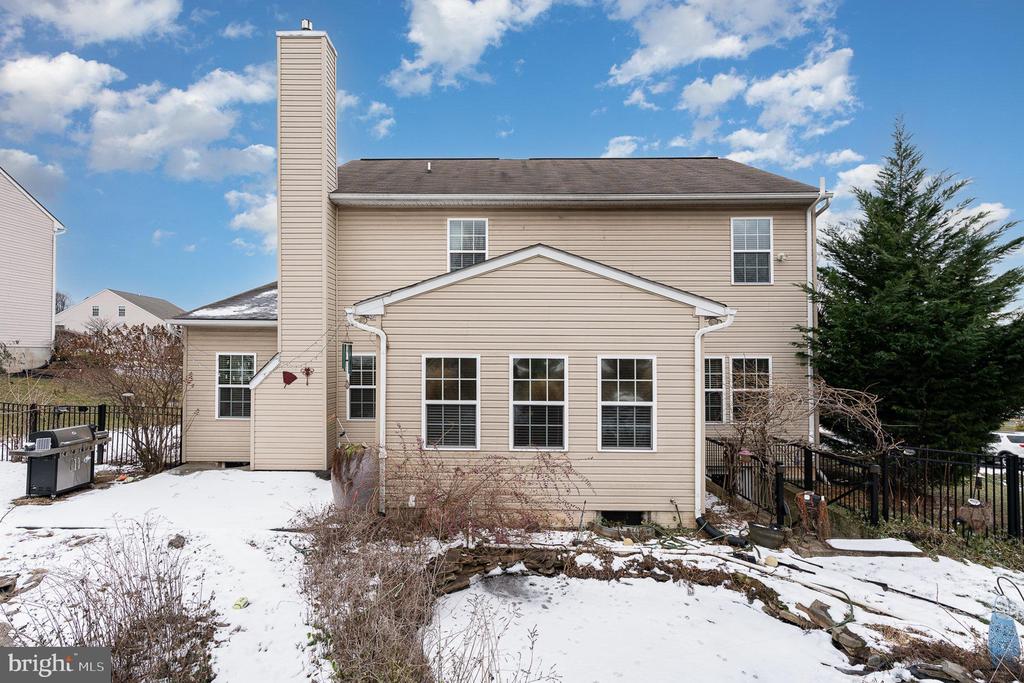 528 Windy Way