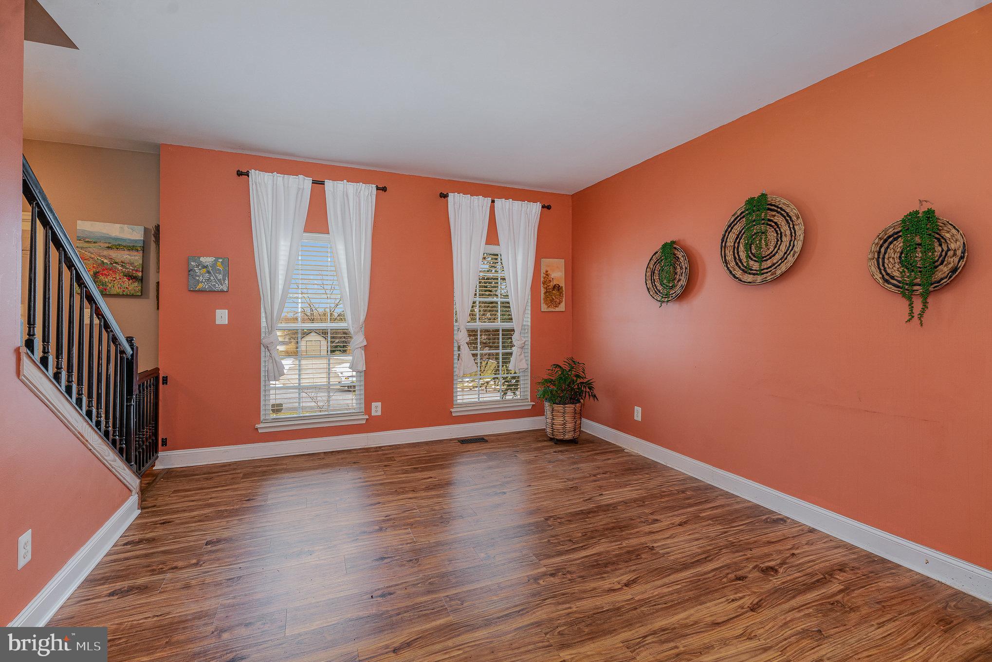 528 Windy Way