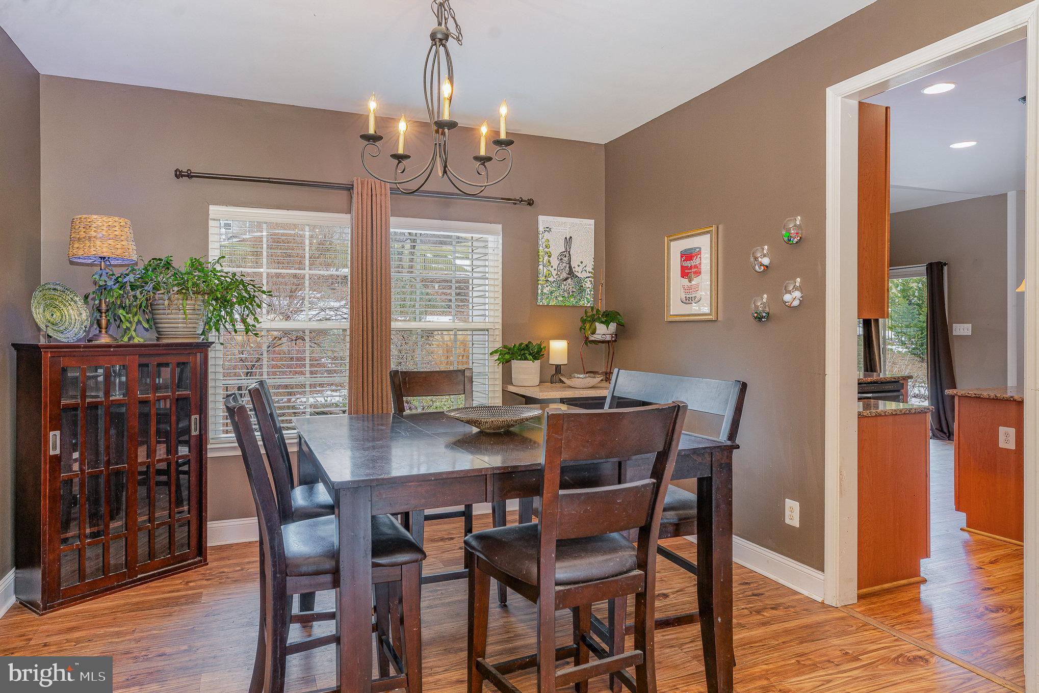 528 Windy Way