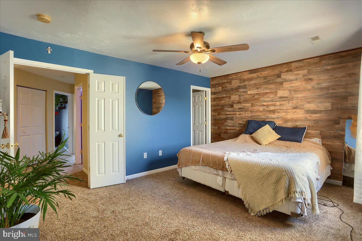 1264 Wanda Dr