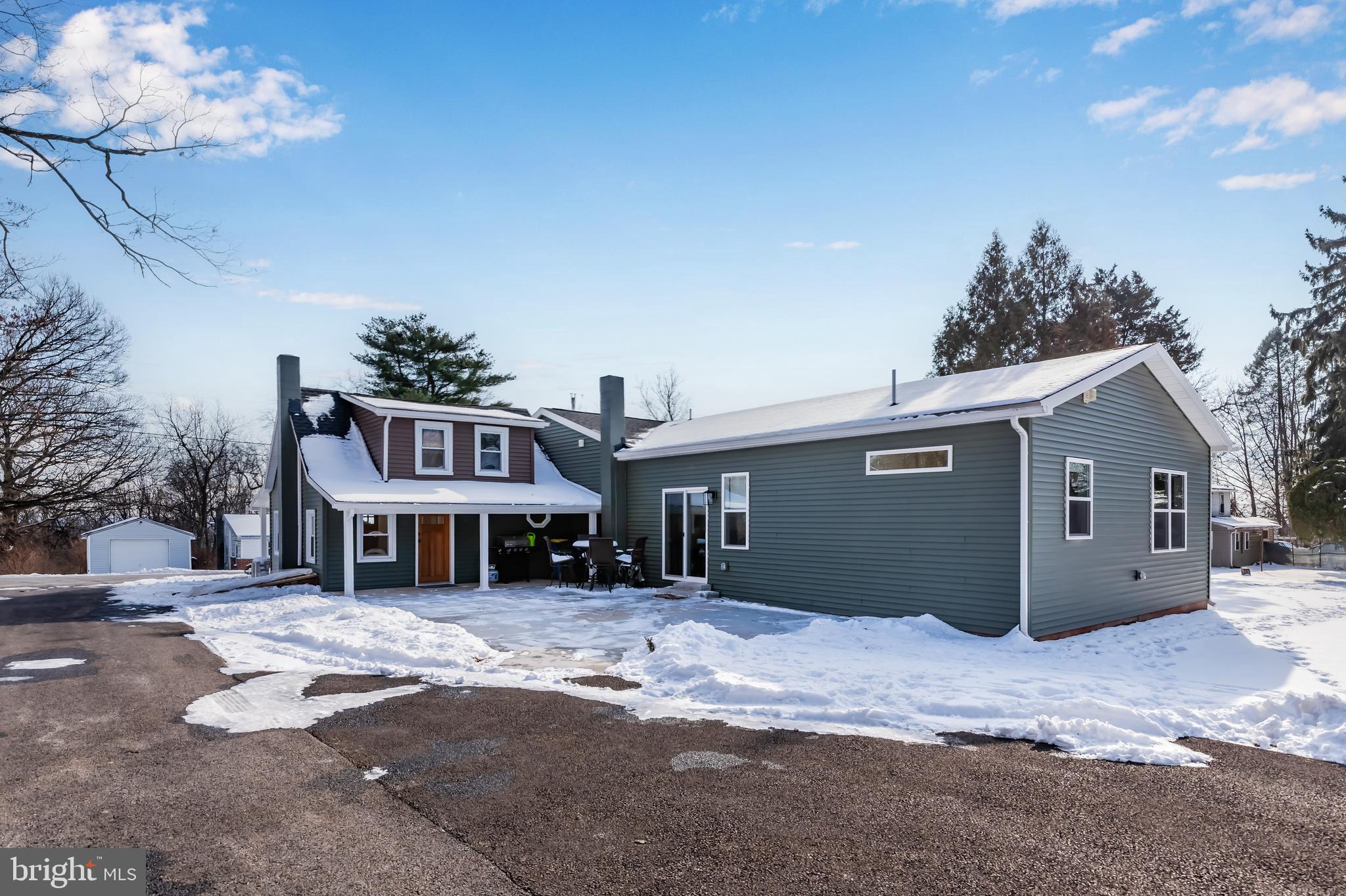 805 Buck Rd