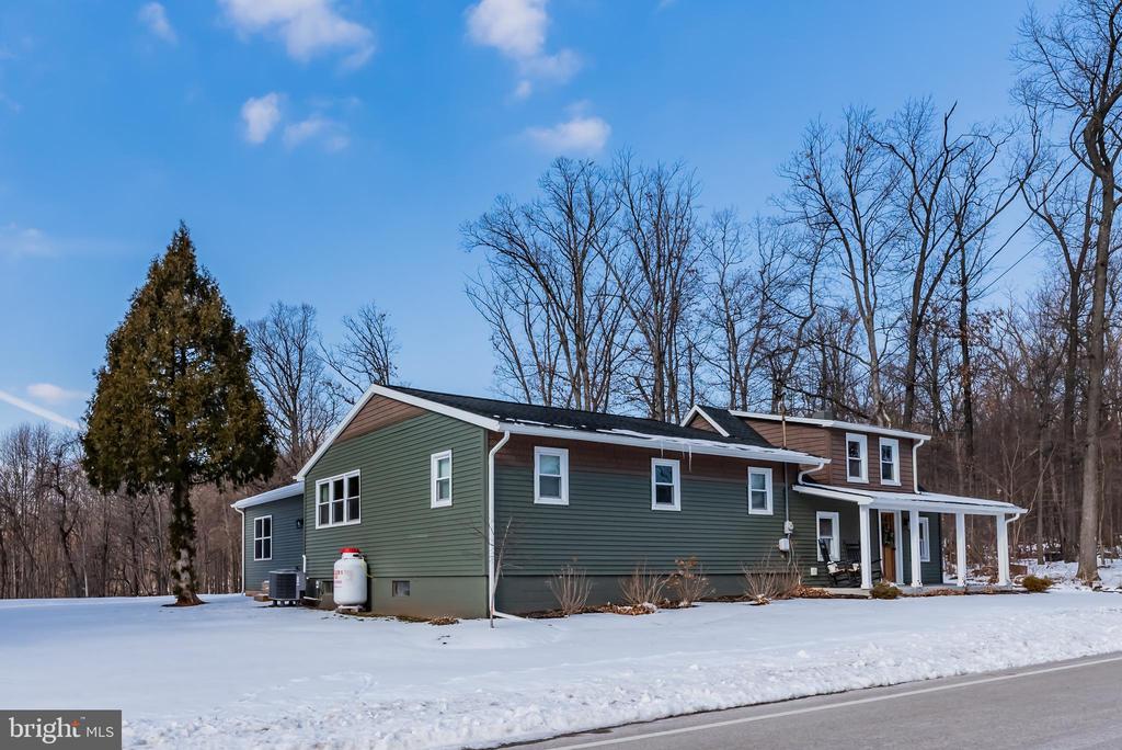 805 Buck Rd