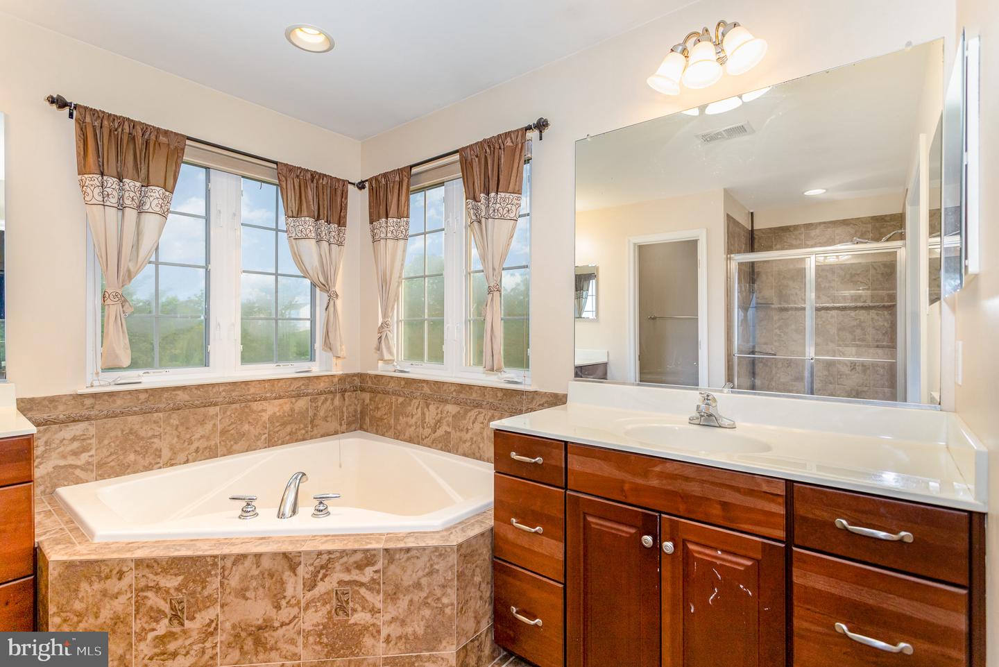 168 Joshua Dr