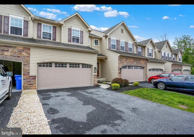 369 WEATHERSTONE DR